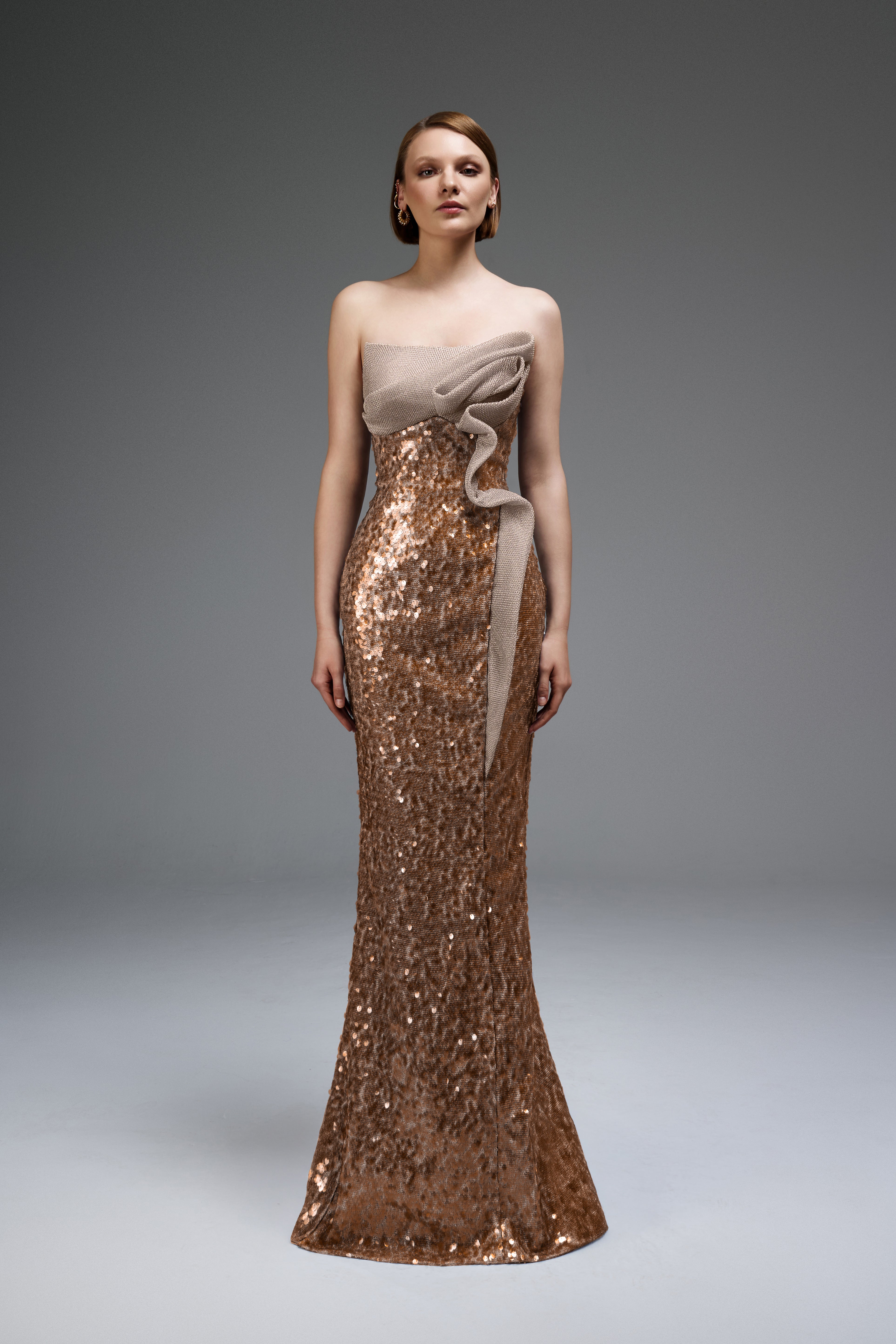 إيلي ذا لابل E105