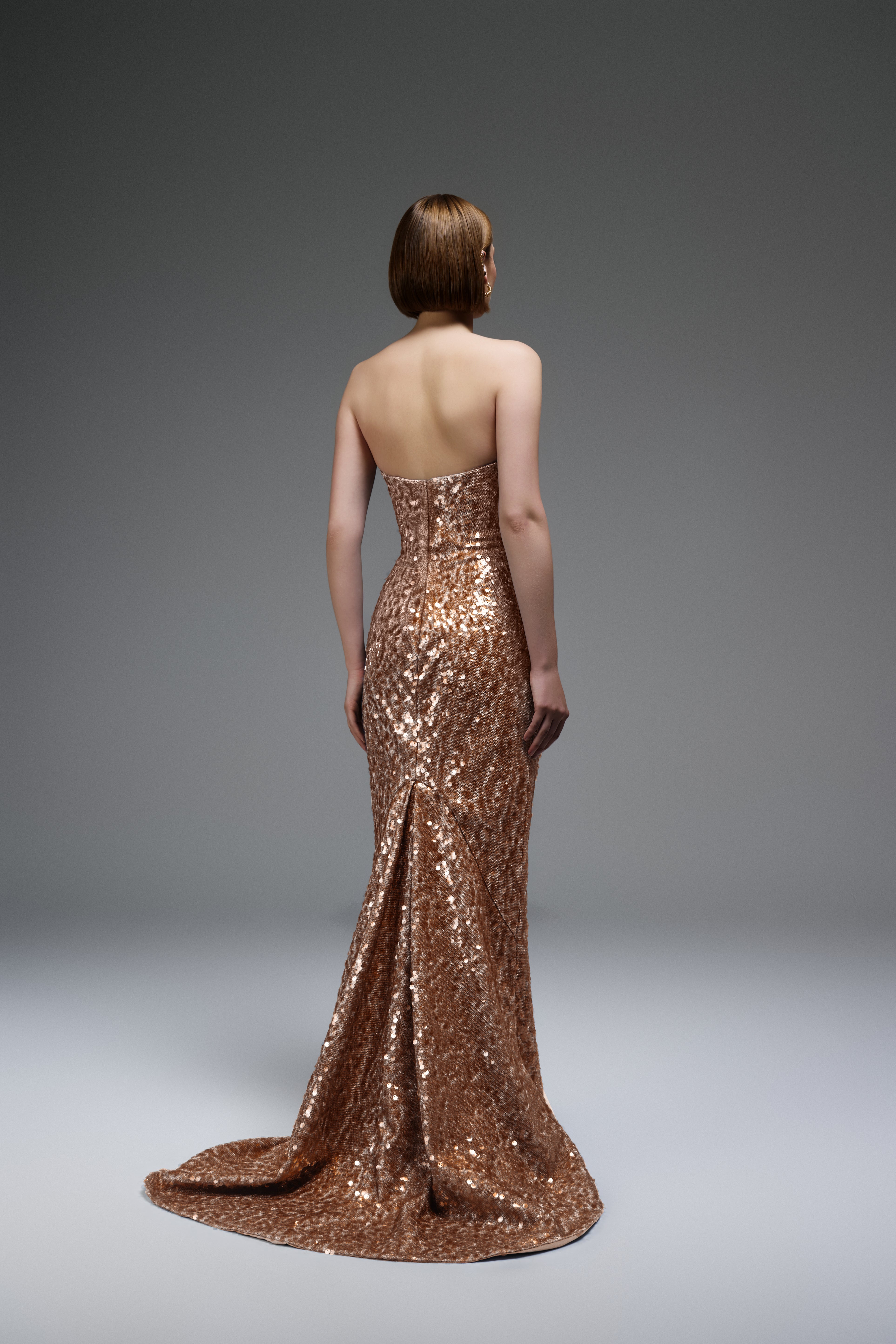 إيلي ذا لابل E105