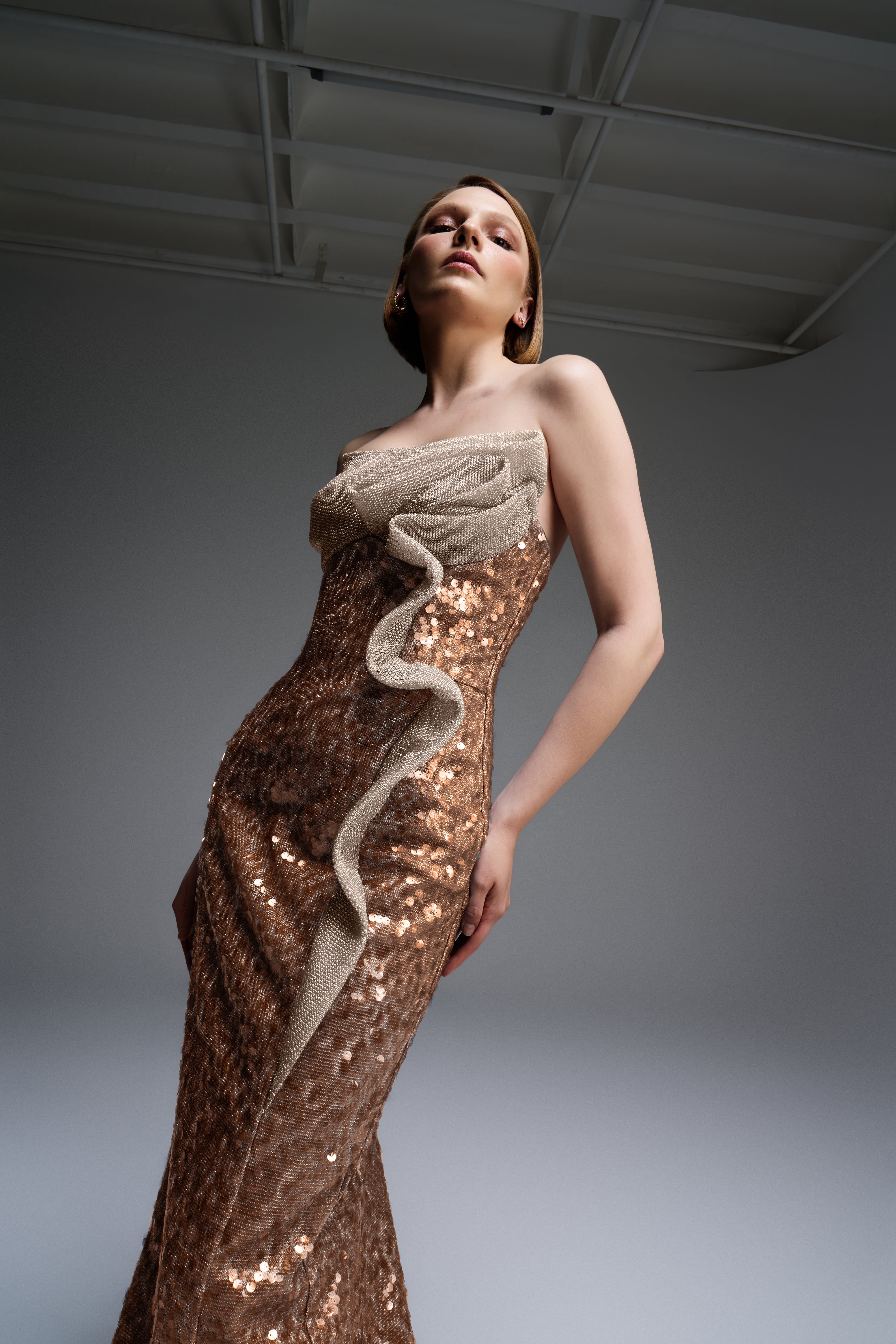 إيلي ذا لابل E105