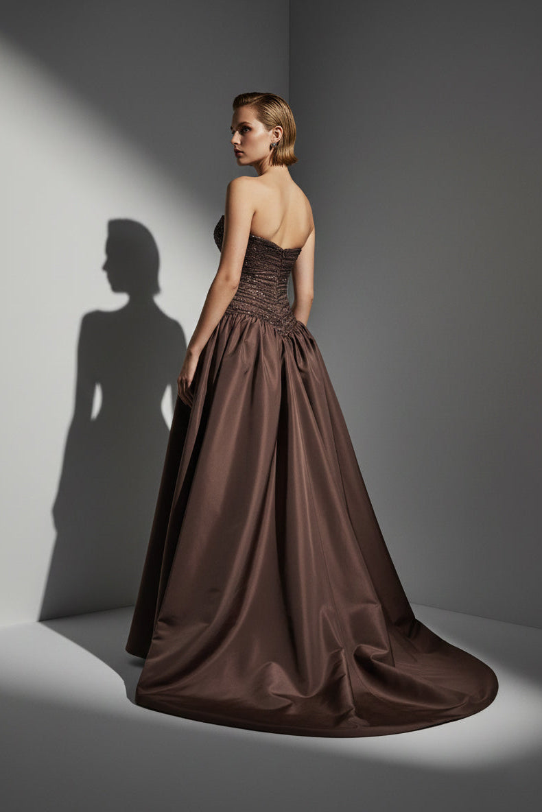 إيلي ذا لابل E132