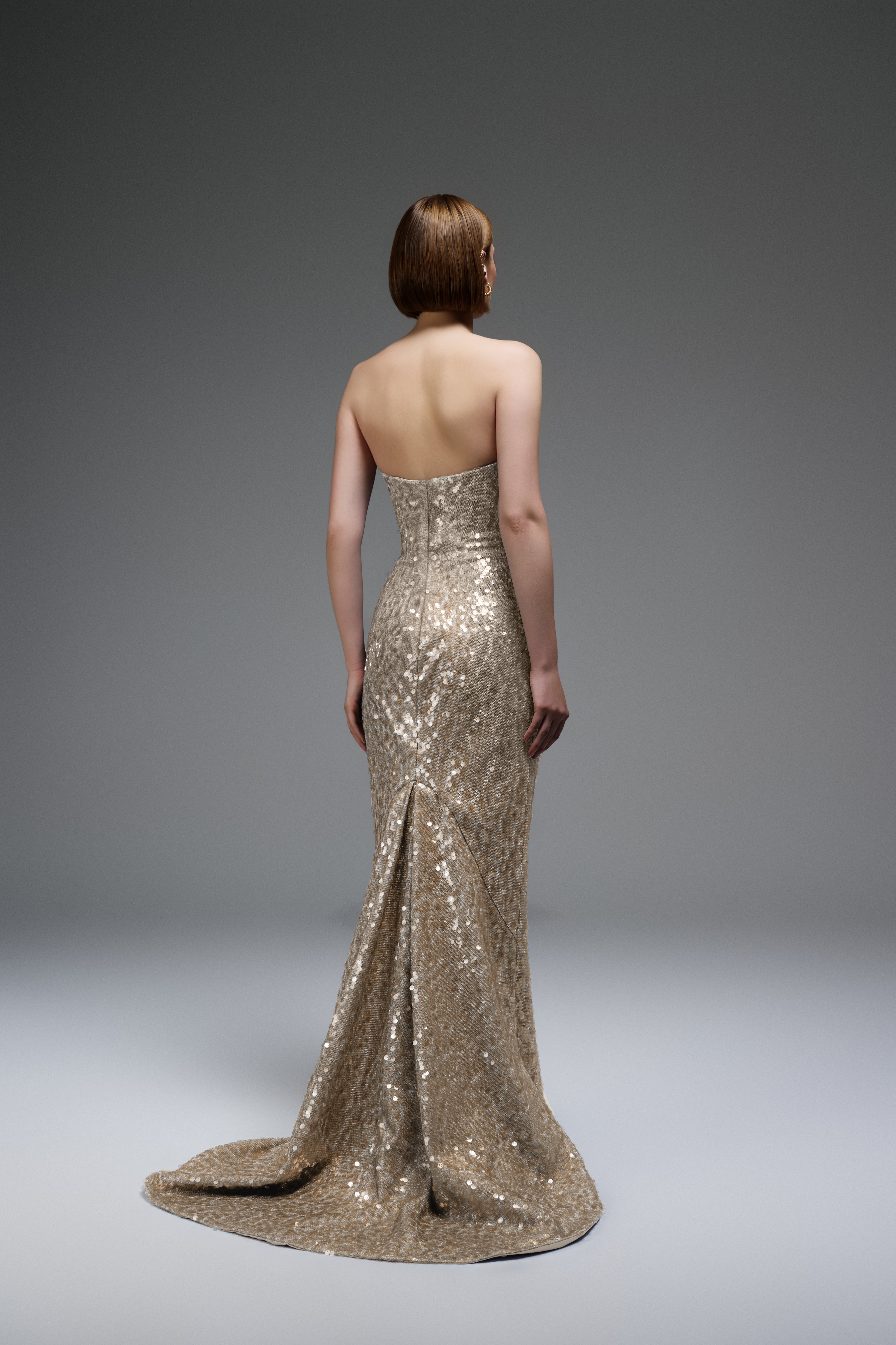 إيلي ذا لابل E105