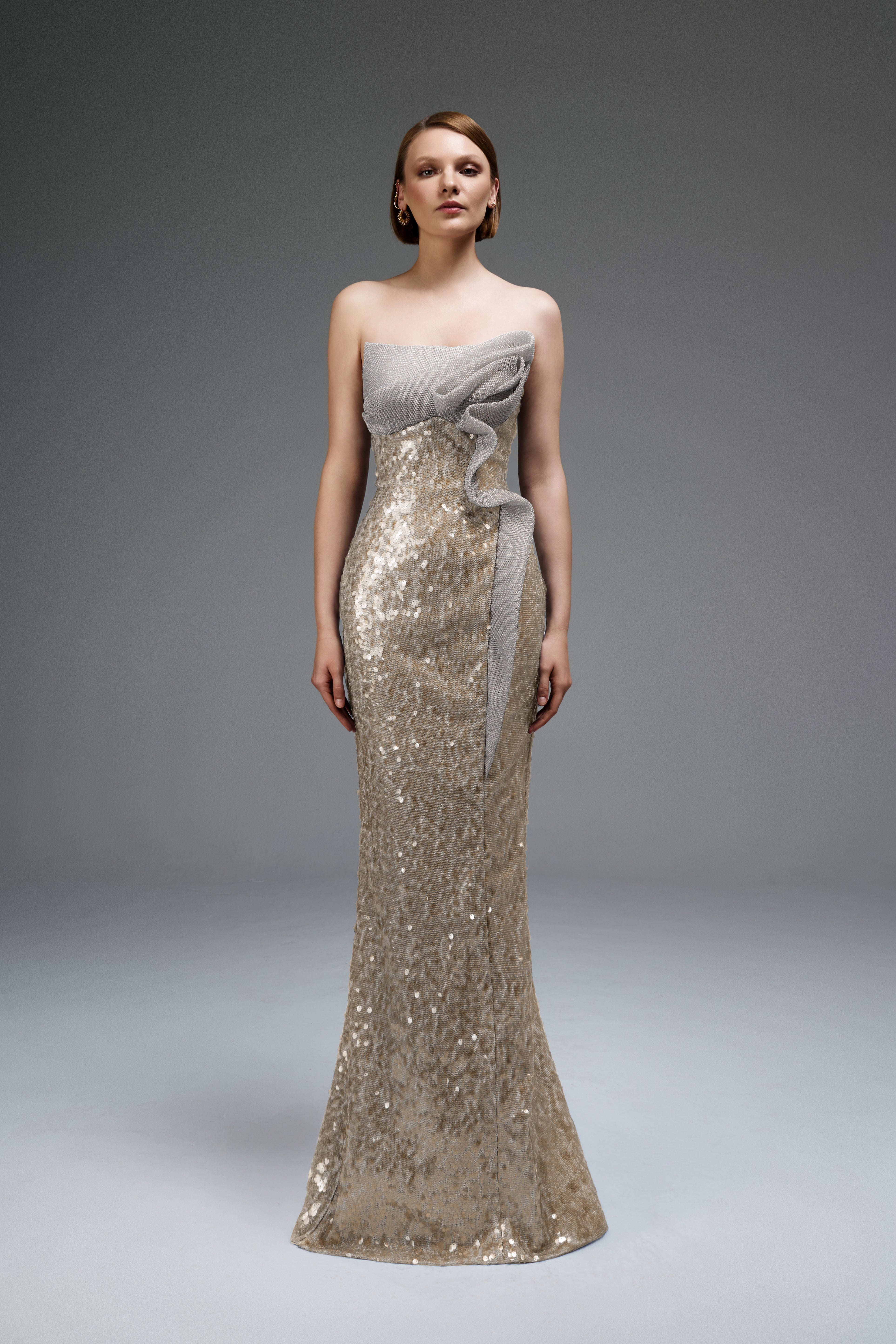 إيلي ذا لابل E105